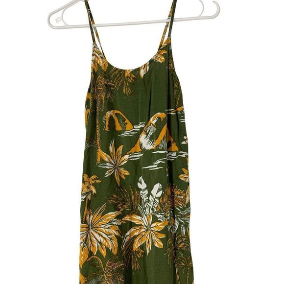 Women’s H&M Island Tropical Sun Dress Size 2 Green 5365 Volcano Palm Tree Midi - Picture 2 of 9